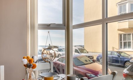 2 Bed in Tenby 4