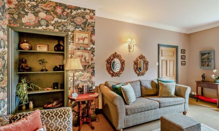 2 Bed in Richmond 3