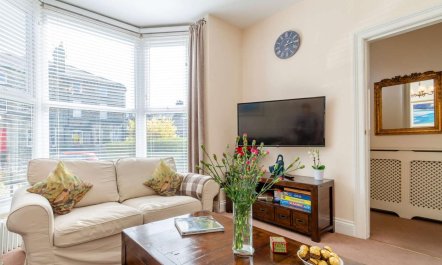 3 Bed in Harrogate 2
