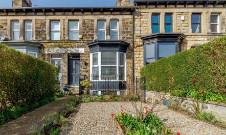 3 Bed in Harrogate