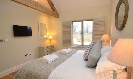 2 Bed in Sherborne 8