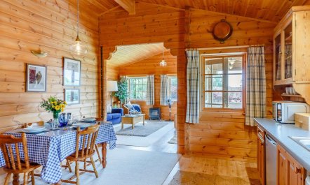 2 Bed in Blandford Forum 8