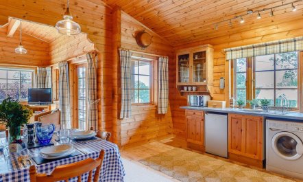 2 Bed in Blandford Forum 7