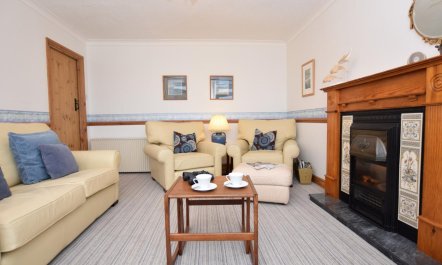 3 Bed in Low Newton - By- The -sea 5