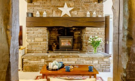 4 Bed in Abergavenny 3