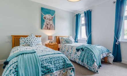 2 Bed in Fort William 5