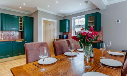 2 Bed in Fort William 1