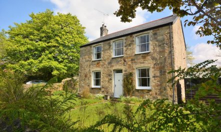 4 Bed in St. Austell 1