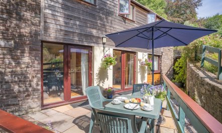 1 Bed in Crickhowell 1