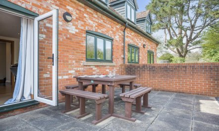 4 Bed in Bridport