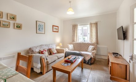 2 Bed in Warminster 3