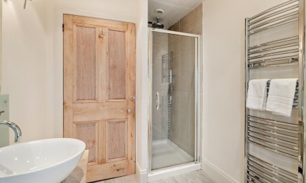 2 Bed in Grange-over-sands 9