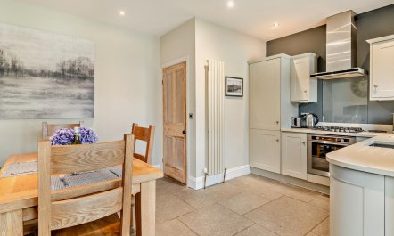 2 Bed in Grange-over-sands 6