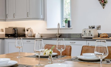 2 Bed in Llwyngwril 6