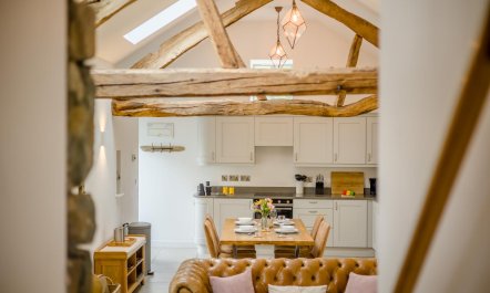 2 Bed in Llwyngwril 7