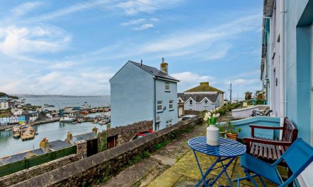 3 Bed in Brixham 1