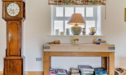 2 Bed in Macclesfield 9