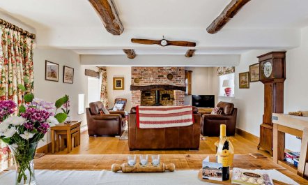 2 Bed in Macclesfield 6