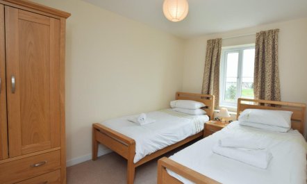 3 Bed in Eastbourne 3