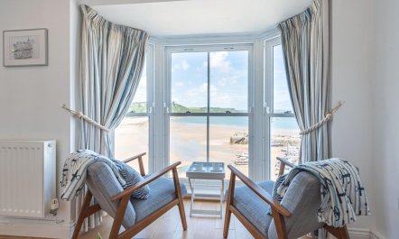 2 Bed in Tenby