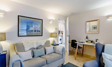 2 Bed in Chipping Campden 1