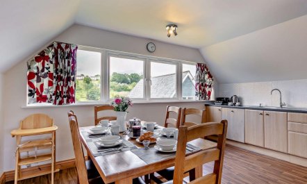 3 Bed in Zeal Monachorum 6