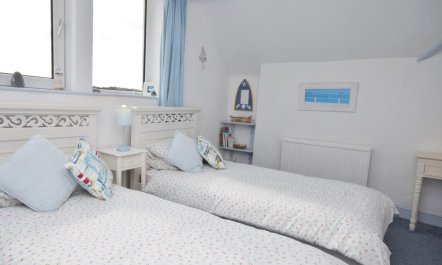 2 Bed in Appledore 2