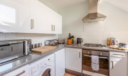 2 Bed in Appledore 7