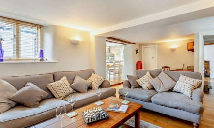3 Bed in Barnstaple 1