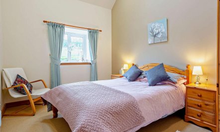1 Bed in Beauly 7