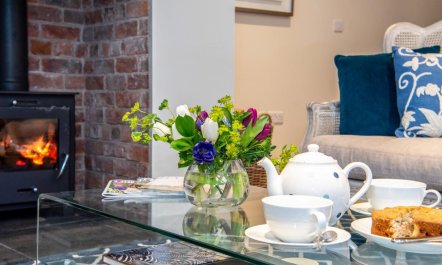 5 Bed in Whitchurch 5