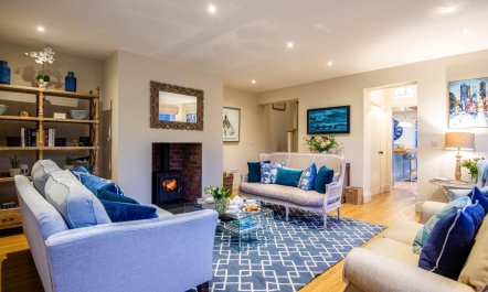 5 Bed in Whitchurch 4