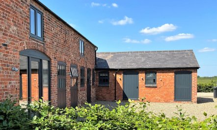 5 Bed in Whitchurch 3