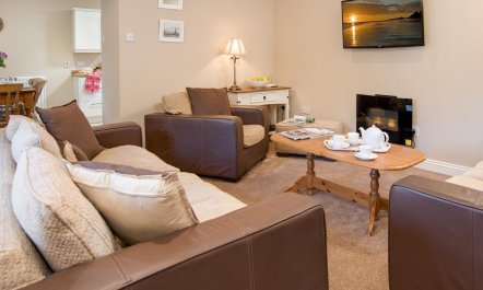 3 Bed in Near Bamburgh 2