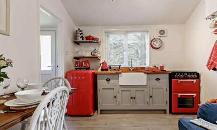 2 Bed in Newton Abbot 8