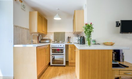 2 Bed in Weymouth 8