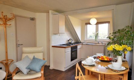 2 Bed in Kingsbridge 1
