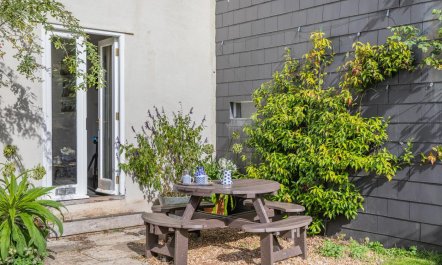 2 Bed in Kingsbridge 6
