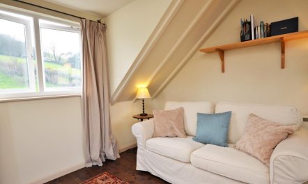 2 Bed in Kingsbridge 5