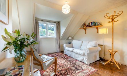 2 Bed in Kingsbridge 1