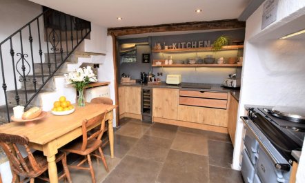 4 Bed in Buxton 3