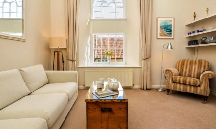 2 Bed in Beaminster 1