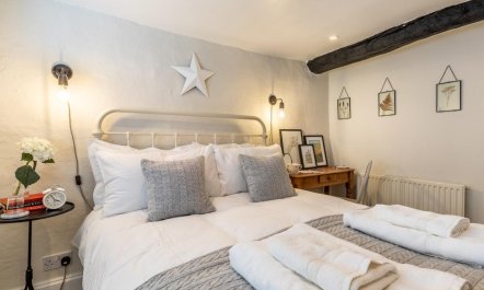 2 Bed in Stroud 9