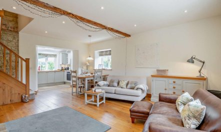 1 Bed in Melbury Abbas 1