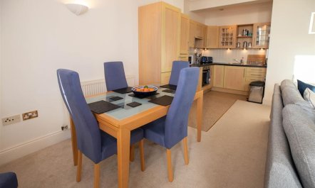 3 Bed in Tenby 5