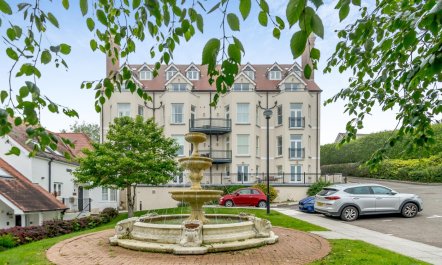 3 Bed in Tenby 3