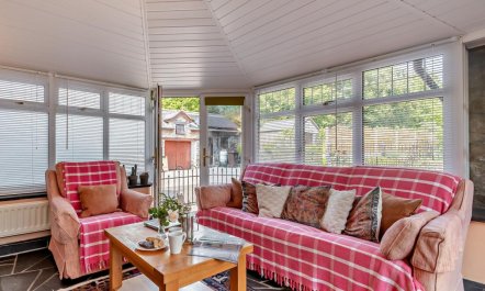 2 Bed in Eglwysbach 4