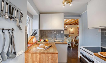 2 Bed in Colwyn Bay 8