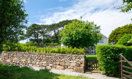 1 Bed in Penzance 2