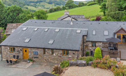 4 Bed in Brecon